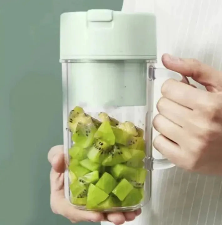 Portable Blender & Smoothie Maker with Built-In Straw