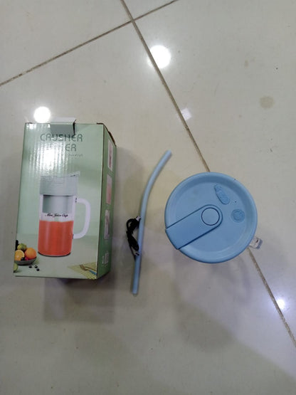 Portable Blender & Smoothie Maker with Built-In Straw